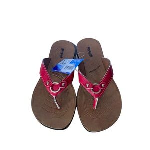 AeroSoft Womens Willow Red Flip Flop Slip On Sandals Sz 7